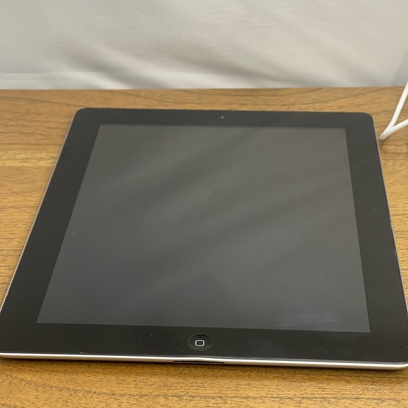 Apple iPad 3rd Generation 16GB WiFi Tablet - Black